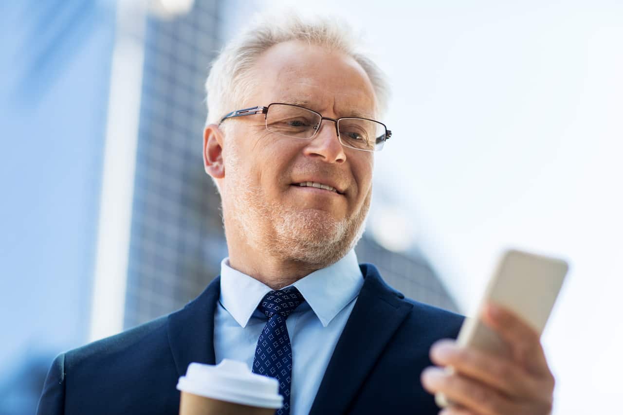 job search tactics - social media