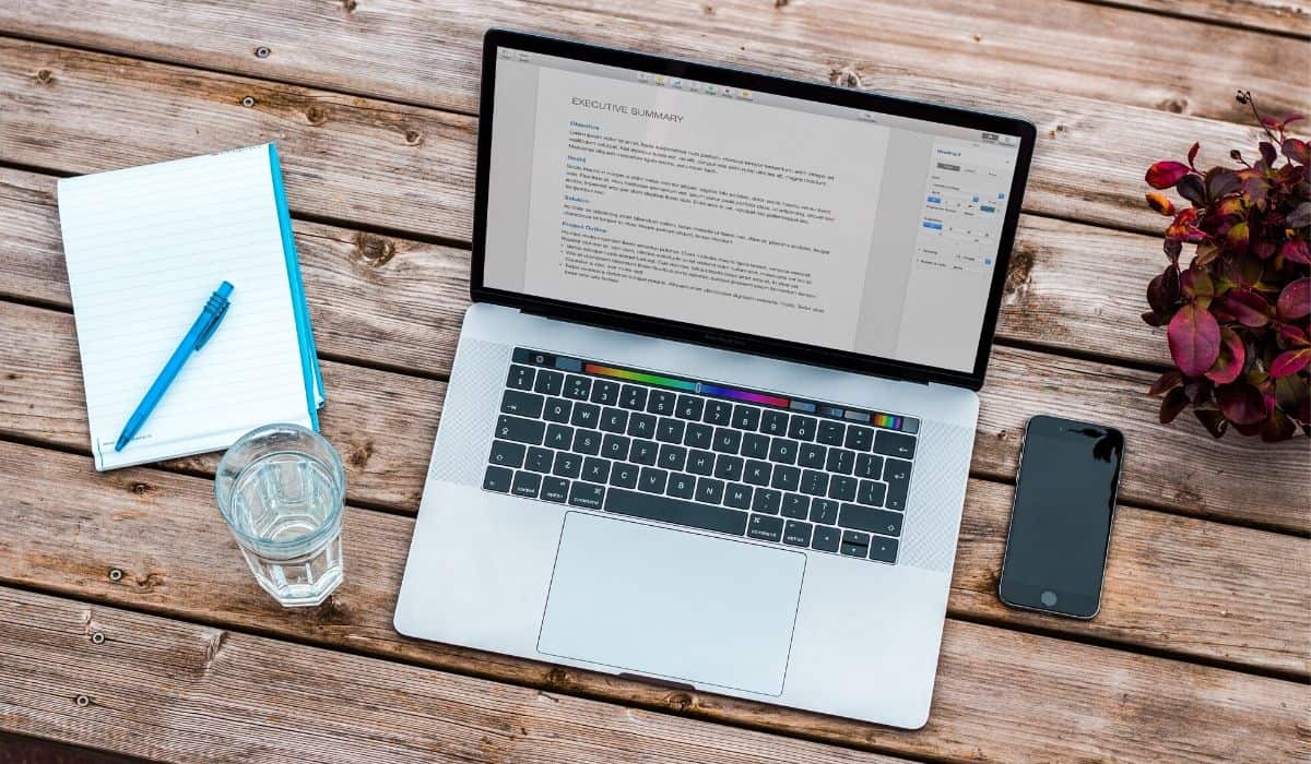 5 Important Tips To Guide You In Writing Professional Resumes