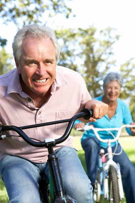 retirees enjoying their lifestyle